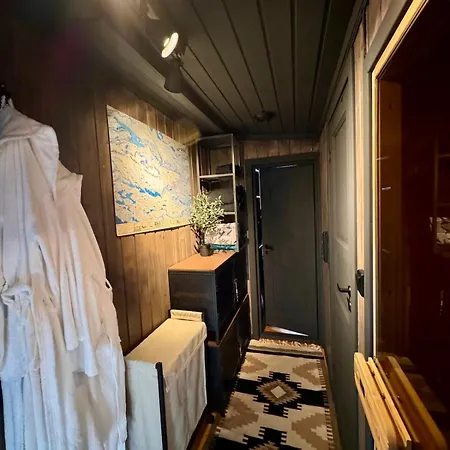 Charming With Lovely Views At Дом отдыха *