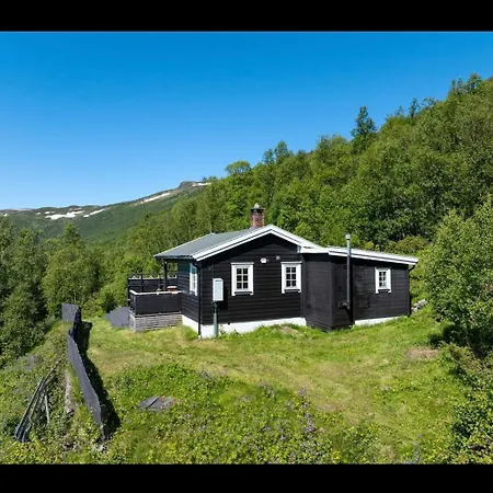 Charming With Lovely Views At Дом отдыха *