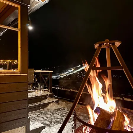 Vakantiehuis Charming With Lovely Views At