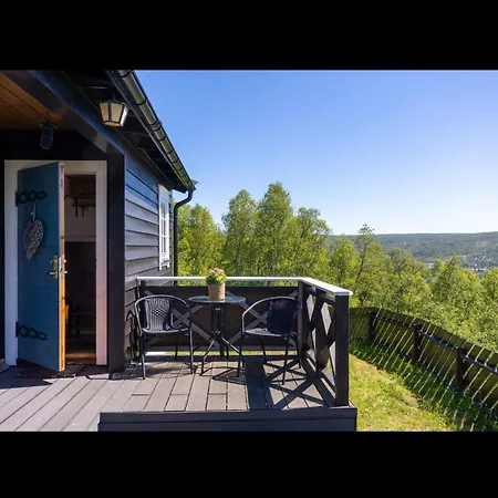 Vakantiehuis Charming With Lovely Views At