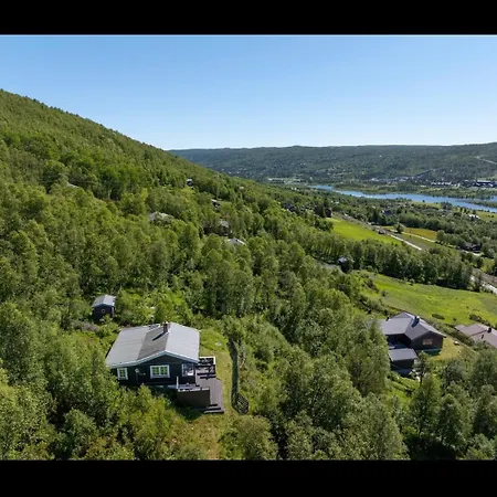 Charming With Lovely Views At Geilo